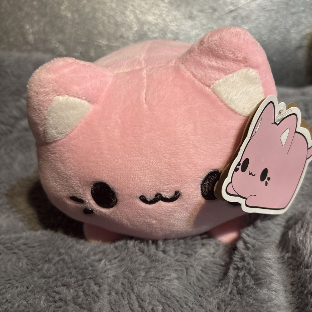 Meowchi Cat Strawberry Pink Plush Tasty Peach Aurora NWT